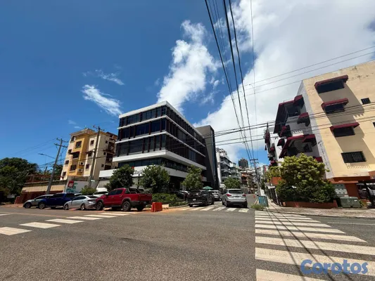 oficinas y locales comerciales - LOCAL COMERCIAL EN ALQUILER - MIRADOR SUR 5