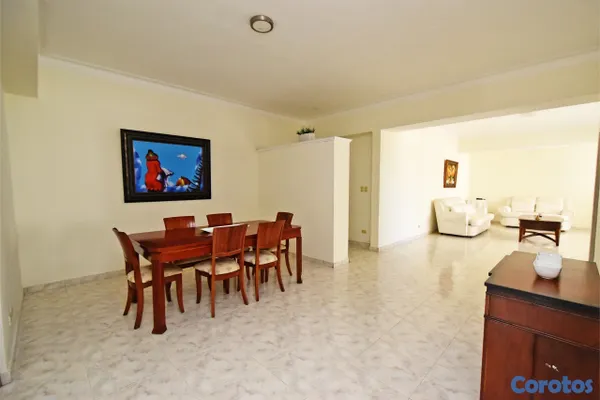 apartamentos - Apartamento clásico / Con Ascensor / Amplio / 8