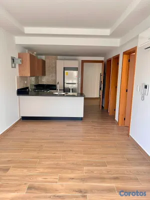 apartamentos - Alquiler en Urb Real vacío o con línea blanca  4