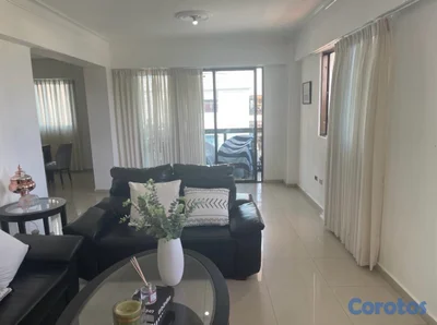 APARTAMENTO EN VENTA EN EL CACIQUE, AV. INDEPENDENCIA 