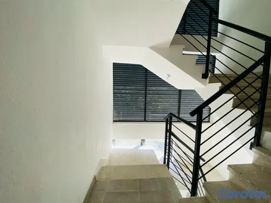 apartamentos - SEGUNDO PISO EN VENTA EN LA AVENIDA HISPANOAMERICA 7