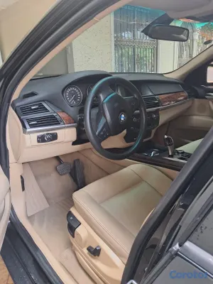 jeepetas y camionetas - 🚗 SE VENDE: BMW X5 Xdrive30d — Año 2011• Modelo: BMW X5 Xdrive30d 4