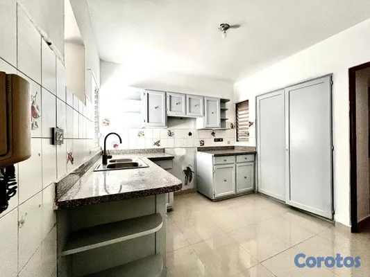apartamentos - Apartamento clásico en alquiler en Piantini  4