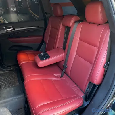 jeepetas y camionetas - JEEP GRAND CHEROKEE LAREDO 4X4 2018 2
