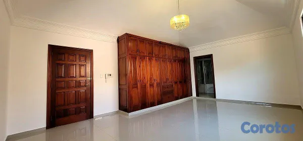 casas - Alquilo casa clásica en excelentes condiciones en Corales del Sur 6
