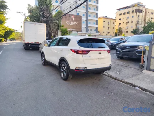 jeepetas y camionetas - KIA SPORTAGE LX AWD FINANACIAMIENTO DISPONIBLE  6