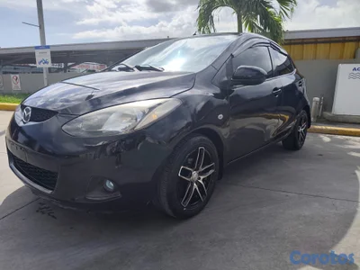 Mazda Demio año 2010 Negociable RD 380,000.00