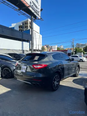jeepetas y camionetas - Maserati Levante 2017 6