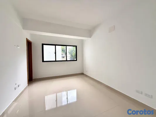 apartamentos - segúnda con terraza de dos hab. avenida independencia  3