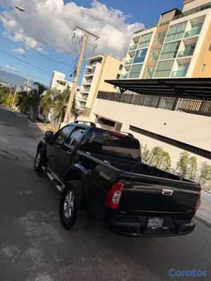 jeepetas y camionetas - La más nueva de su año  6
