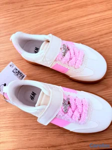 👟💕 Tenis H&M para niña – Blancos y rosados