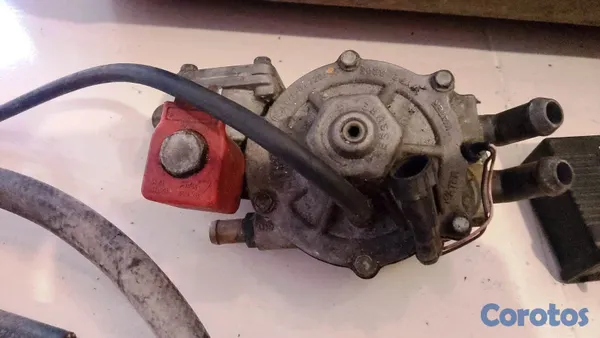 accesorios para vehiculos - se vende equipo de gas completo para 4 pitones 4