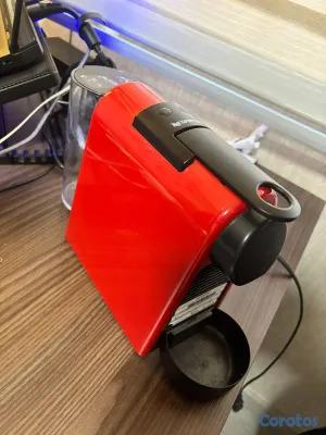cocina - CAFETERA Nespresso Essenza Mini – Como nueva RD$5, 5