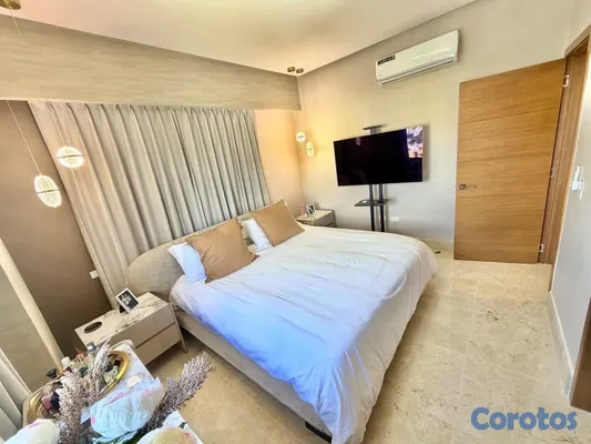 apartamentos - vendo piso 6 los cacicazgos tres habitaciones con su baño dos parqueos balcón se 17