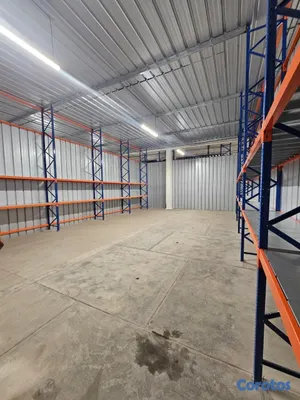 otros inmuebles - Alquiler mini naves próximo a la ave. Máximo Gómez 5