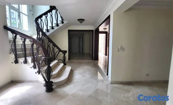 casas - Casa de 4 habitaciones 4 baños en alquiler en Los  3