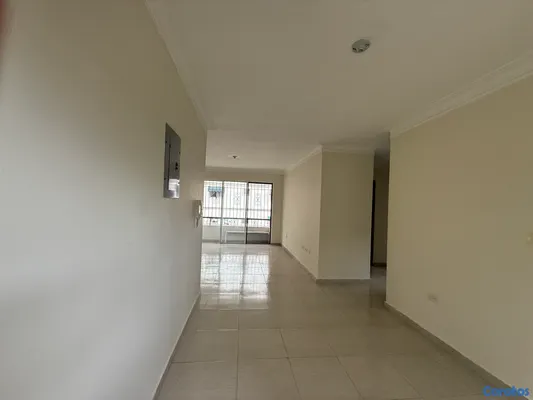 apartamentos - Bella Vista Norte / 2 hab. con baños / primer piso  10