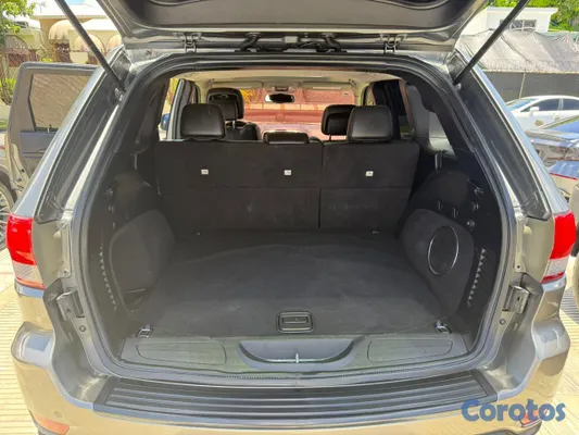jeepetas y camionetas - Jeep Grand Cherokee 2011 7