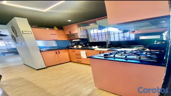 casas - Casa Remodelada, Amueblada en Venta 📍 Res. Ciudad Real. 8