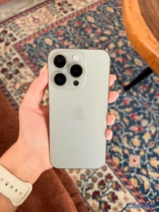Iphone 15 pro 256gb