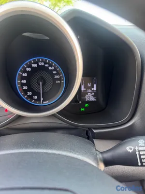 jeepetas y camionetas - Hyundai Venue 2021 Semi Full | 34,500km Magna 6