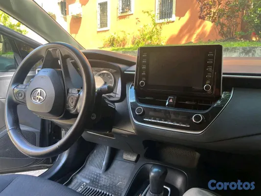 carros - Toyota Corolla LE 2020 Financiamiento disponible ,negociable 11