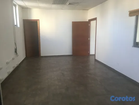oficinas y locales comerciales - ALQUILO OFICINA / LOCAL EN TORRE SONORA PIANTINI 136 MTS2 9