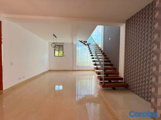 casas - Casa en Venta, Bella Vista Sur 5