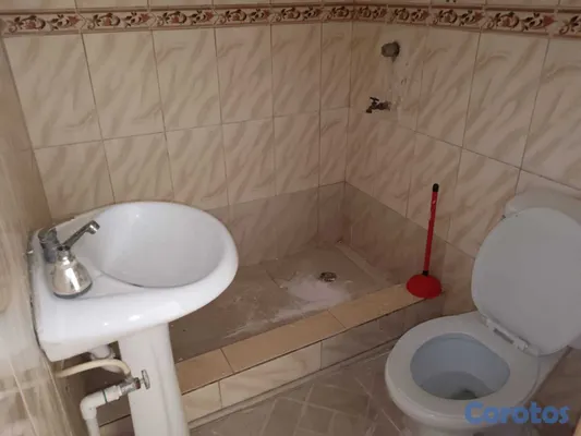 apartamentos - BAYONA ALQ APTOS  2 HAB S C  BANO, TINACO RD$ 1100 10