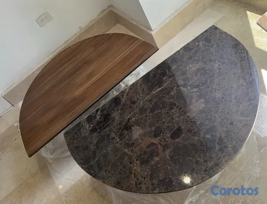 decoración y accesorios - Set de dos mesas de centro media luna en madera y  2