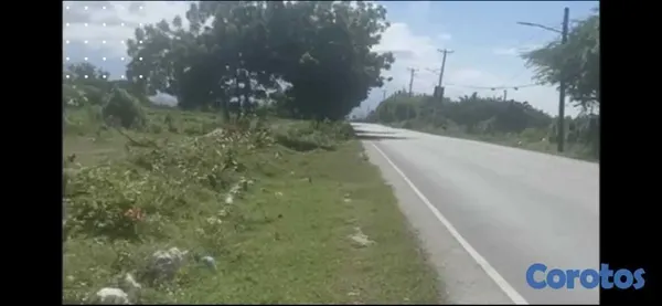 solares y terrenos - Solar en venta en Barahona – Zona tranquila 300m2  9