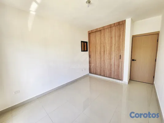 apartamentos - APARTAMENTO RENTA PLANTA FULL Y PISCINA LLANOS GUR 9