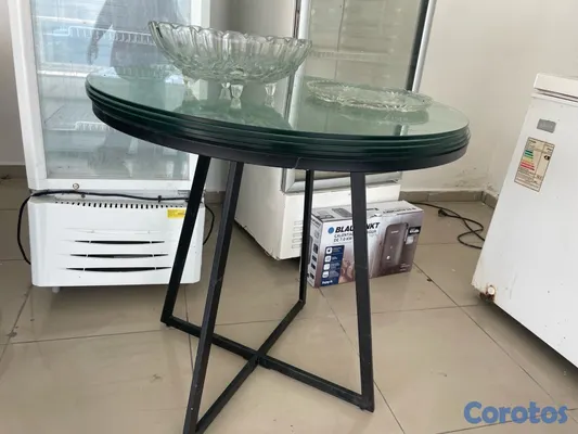 cocina - mesa,butaca para fesayunador,sillas Tifani y mesas redondas platos y más  8