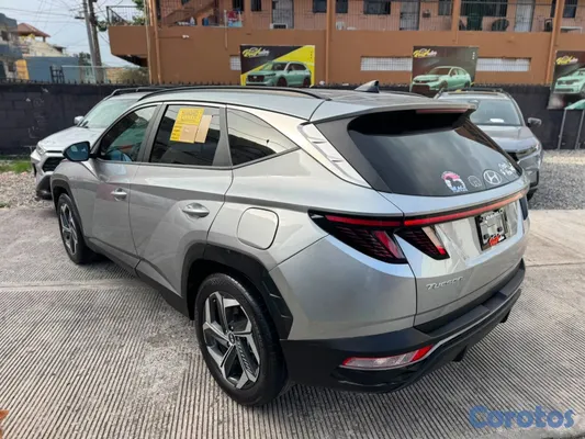 jeepetas y camionetas - Hyundai Tucson SEL 2022 4