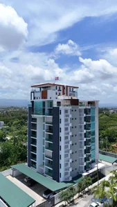 Apartamento en Torre con Vista a la Ciudad Corazón