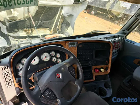 camiones y vehiculos pesados - Cabezote International Prostar 2013 Con camarote d 7