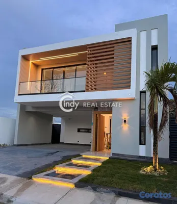 casas - Casa en 2 Nievel en Venta, 4 Habitaciones, 4.5 Bañ 3