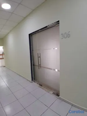 oficinas y locales comerciales - Alquilo Local 65 mts  3er piso para oficina en la  7