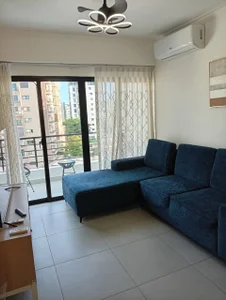 Alquilo Apartamento Amueblado en Evaristo Morales ma