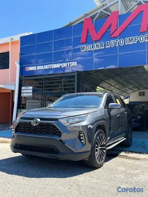 jeepetas y camionetas - Toyota RAV4 XLE 2021 2