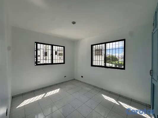 apartamentos - El Vergel. 4to 3 habitaciones 2 baños 1 parqueo (sin ascensor)
 8