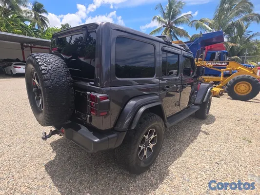 jeepetas y camionetas - 2018 Jeep Wrangler Sahara Unlimited 10