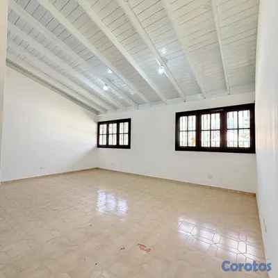 casas - Casa de 5 habitaciones en alquiler en La Castellana 15