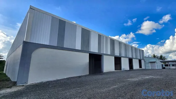 otros inmuebles - Nave industrial en alquiler Pedro Brand: 4 naves, 1,348 m2 3