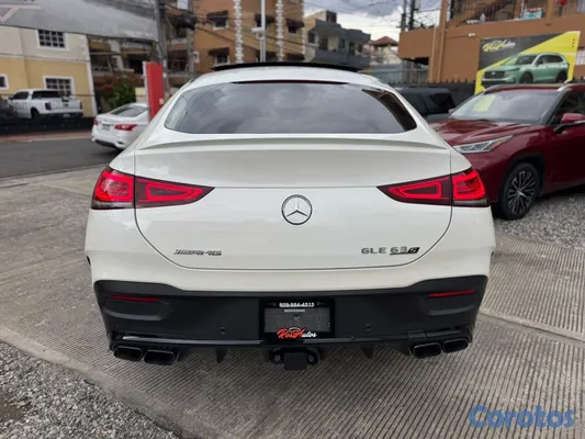 jeepetas y camionetas - Mercedes Benz GLE 63s AMG 2021 5