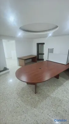 oficinas y locales comerciales - LOCAL COMERCIAL EN ALQUILER LA CASTELLANA 4