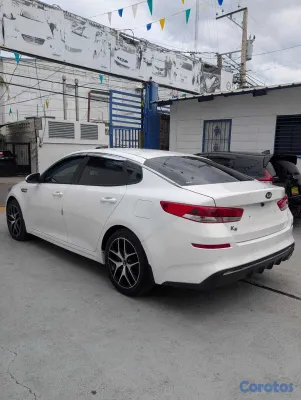 carros - KIA K5 2022. 8