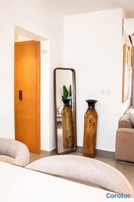 apartamentos - alquiló Gazcue totalmente amuebaldo piso 6 tres habitaciones dos parqueos servi 10