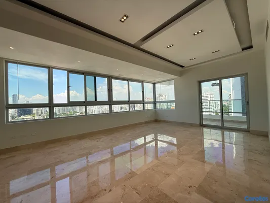 apartamentos - Apartamento bello piso alto con linea banca  3