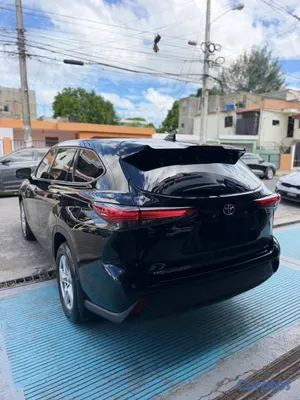 jeepetas y camionetas - 🚙 2021 Toyota Highlander L 4